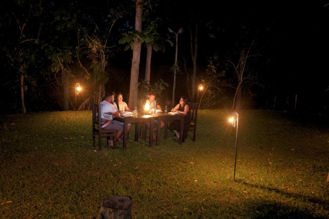 The Mastodon Valley Safari Resort Udawalawe Ngoại thất bức ảnh