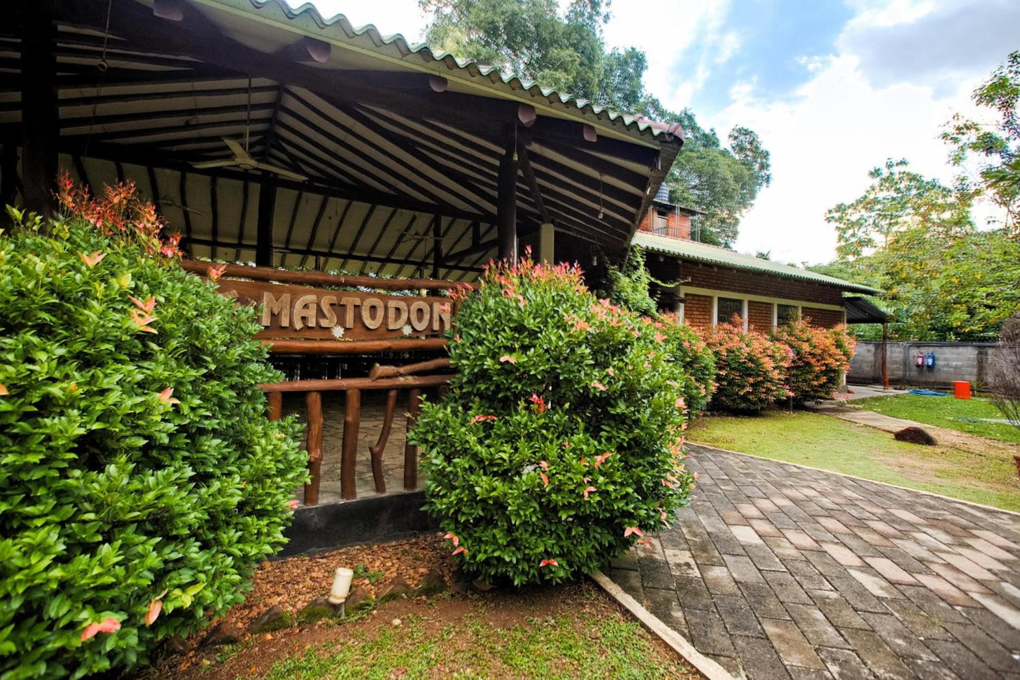 The Mastodon Valley Safari Resort Udawalawe Ngoại thất bức ảnh